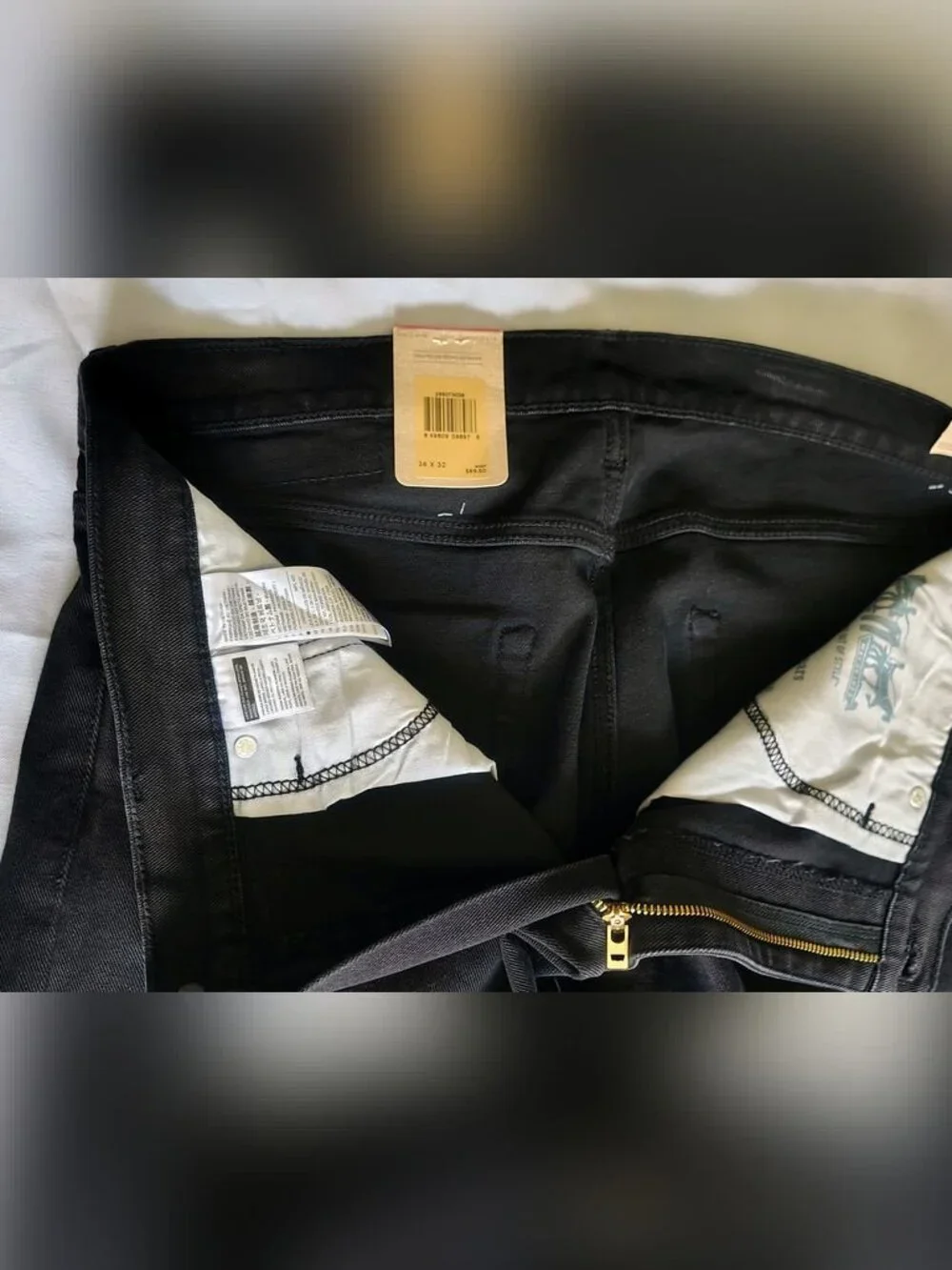 NWT Mens Levis 502 Size 36x32 Color Black Taper Jeans